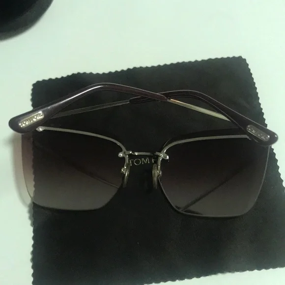 TOM FORD CAMILLA-02 TF682 16Z SUNGLASSES Sunglasses